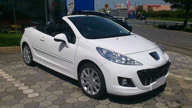 207CCの試乗車Σ－＝≡(ﾉ・∀・)ﾉ　