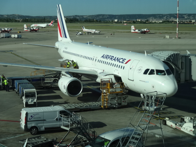 フランスへ行ってきました！