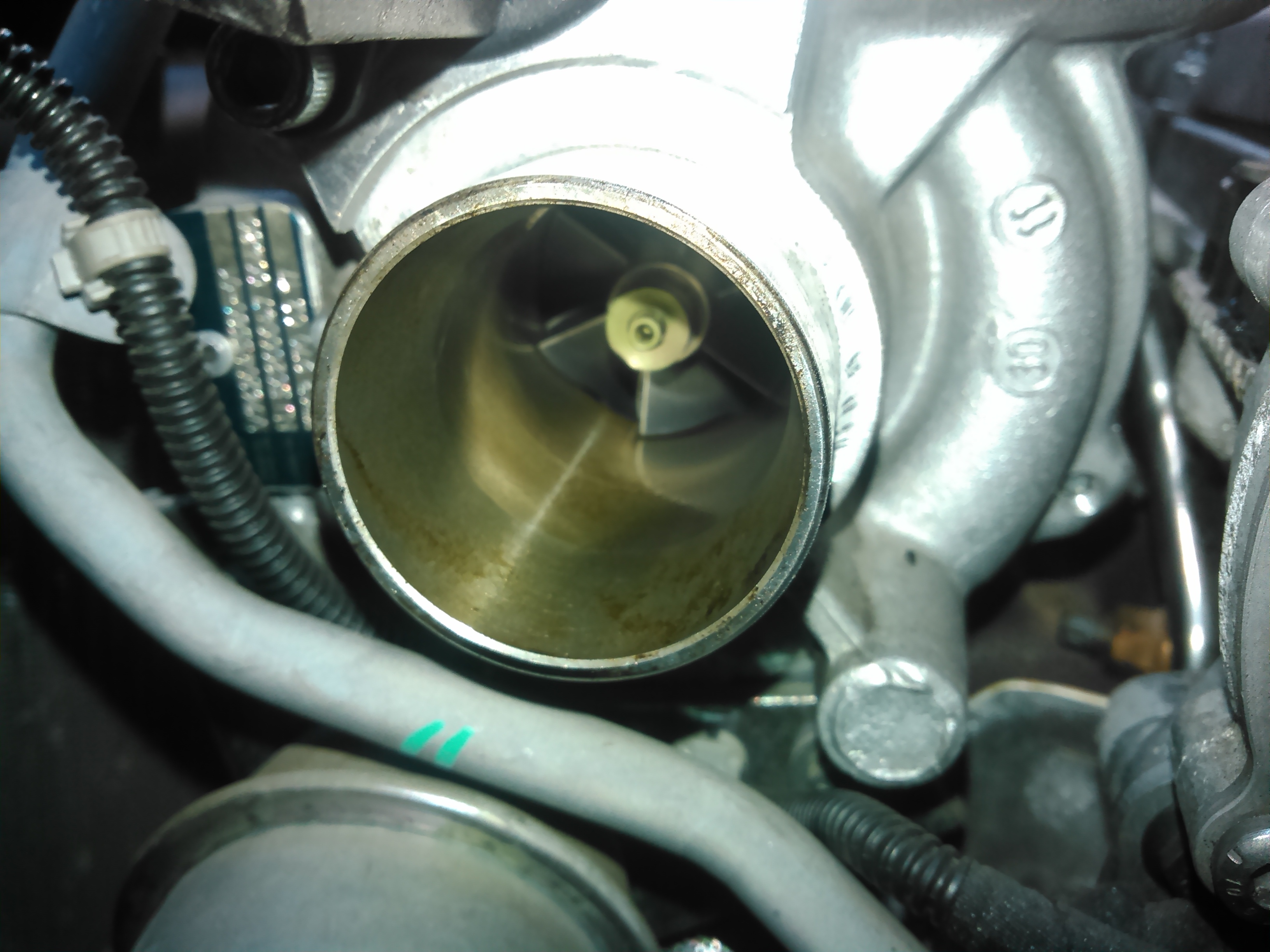 エンジンオイルの消費