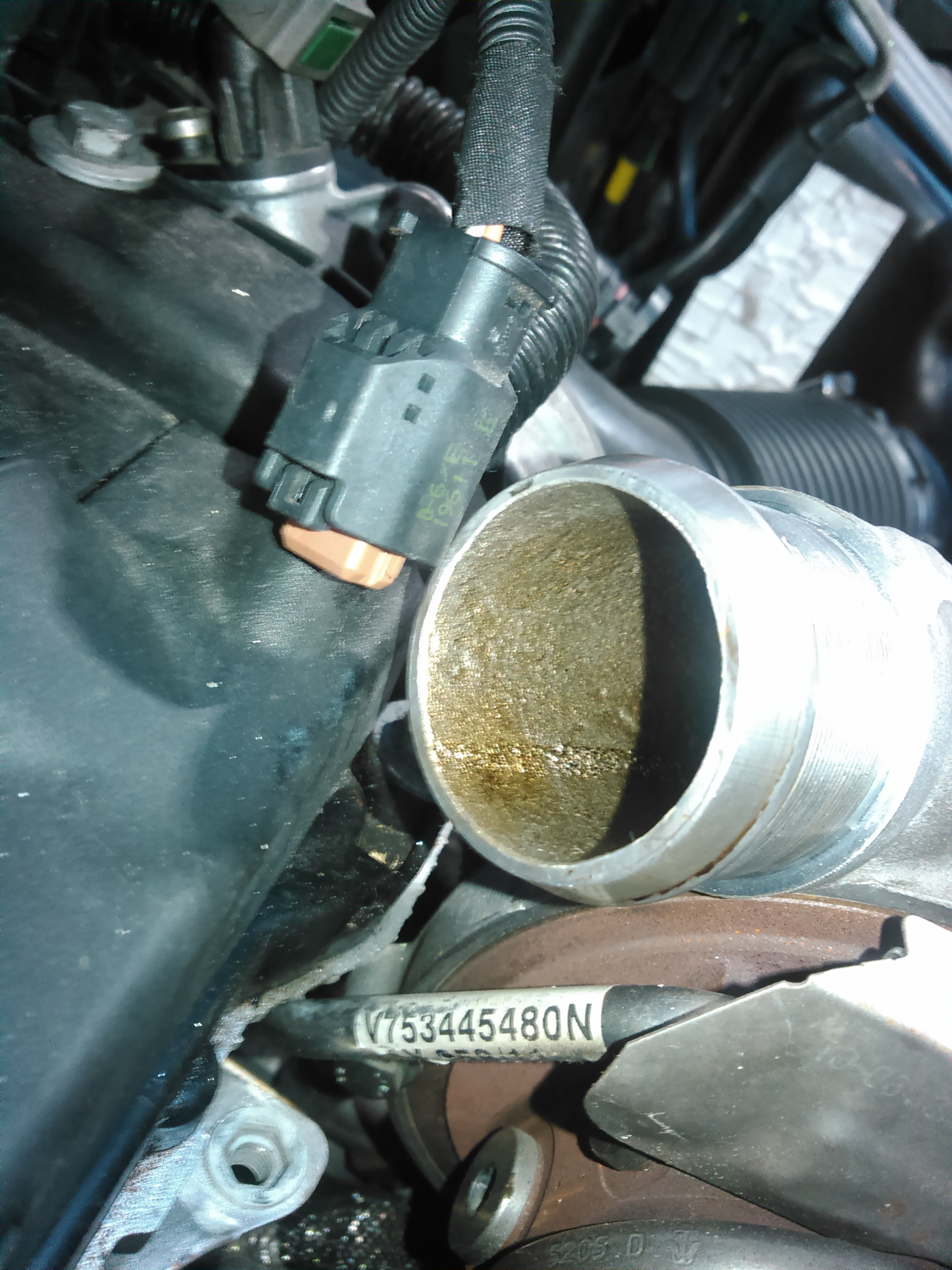 エンジンオイルの消費