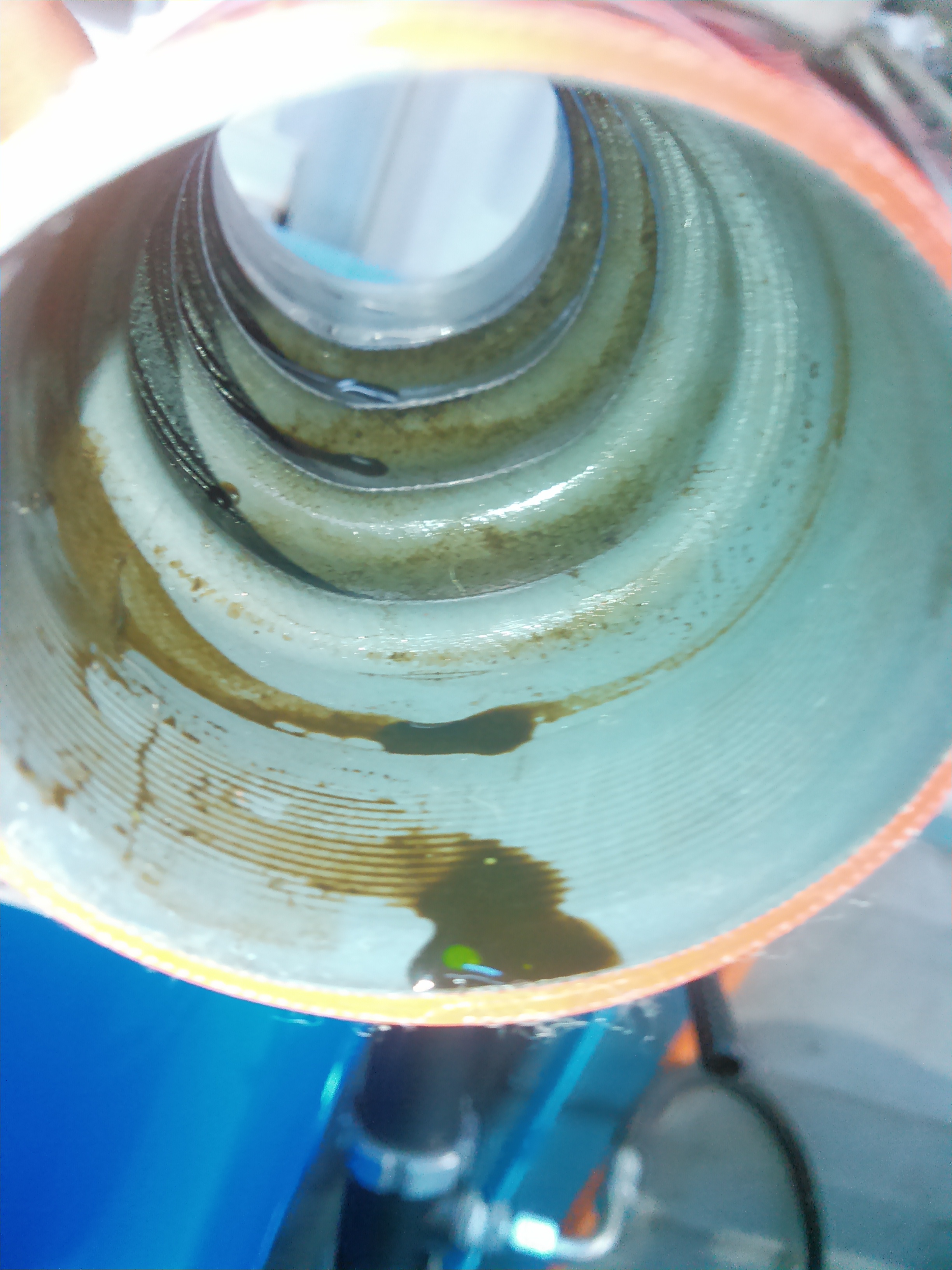 エンジンオイルの消費