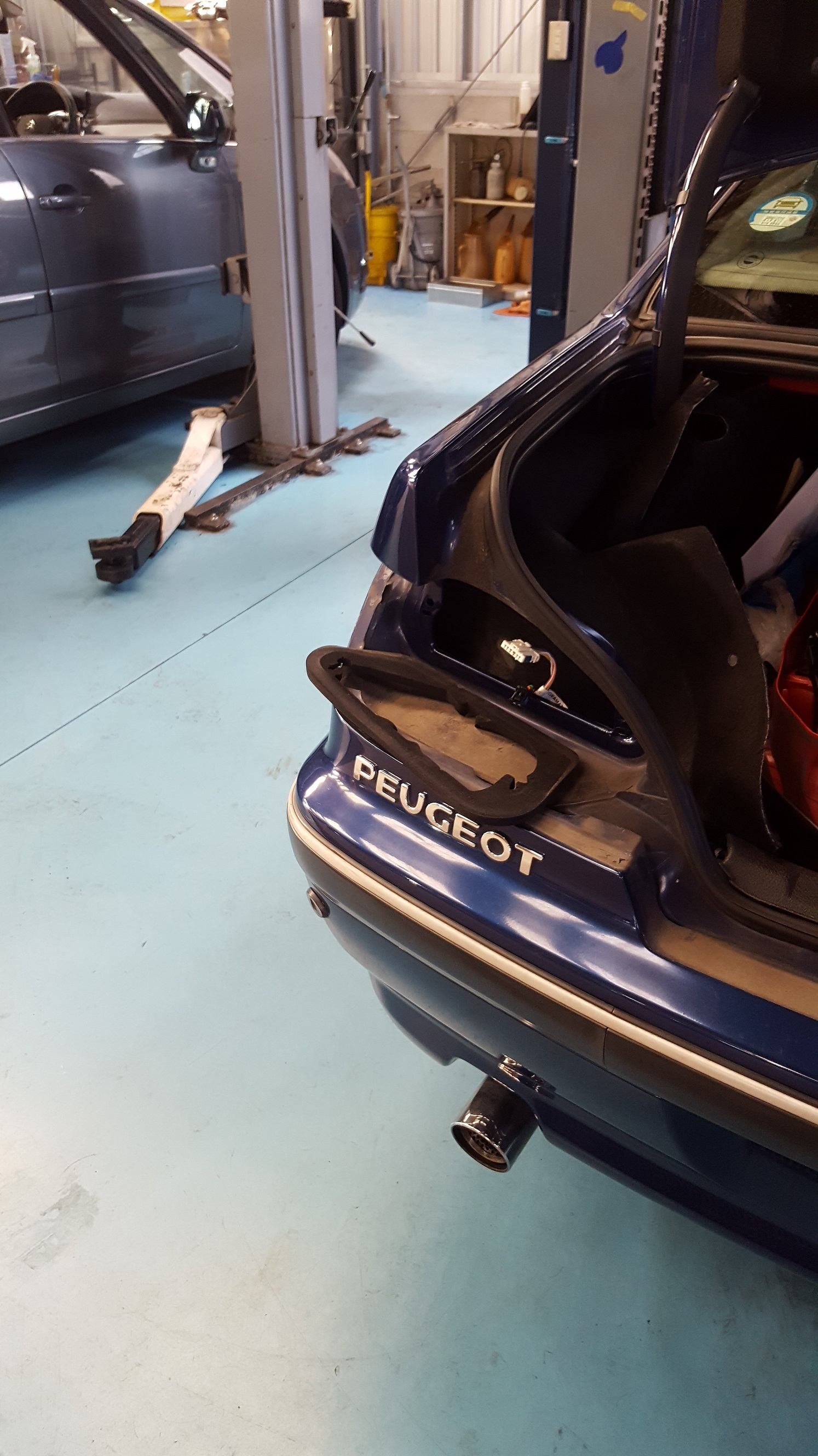 電球切れかと思いきや！！