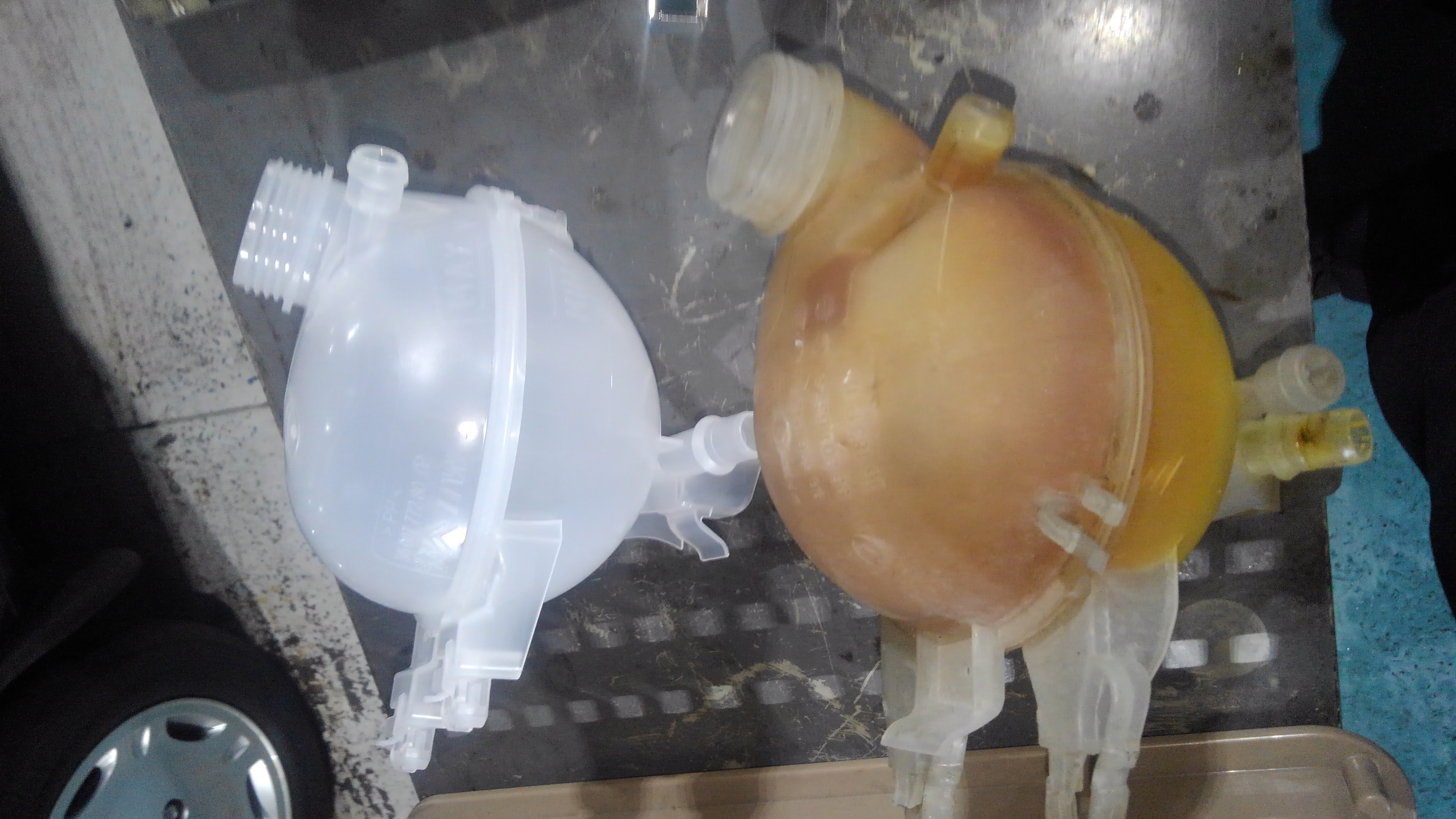 クーラント漏れ