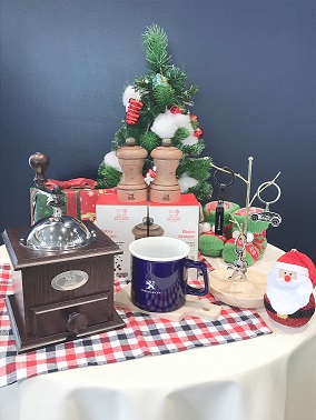 アクセサリーコーナー X'masバージョンにしました。