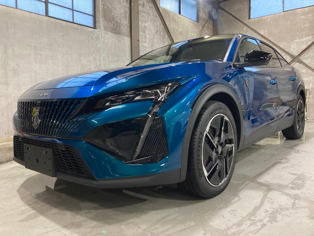 プジョー　Ｎｅｗ ４０８ ボディコーティング のようす