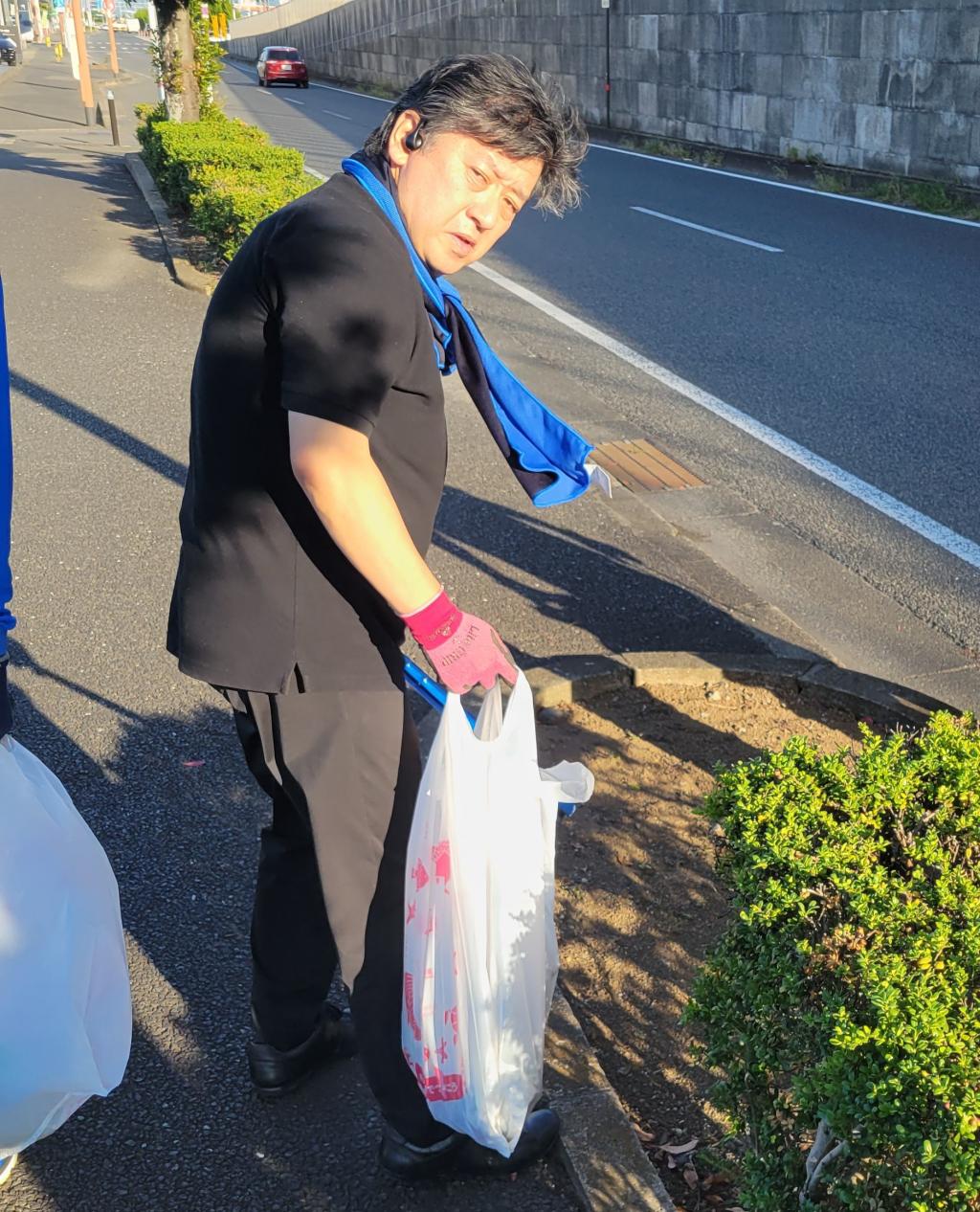 秋の海ごみゼロウイーク清掃活動