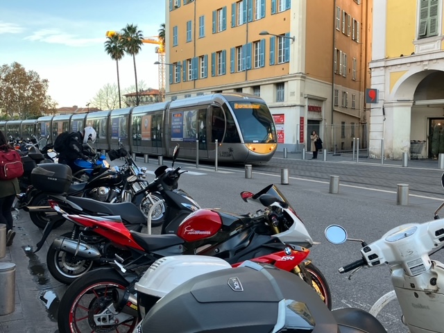 フランスディ3