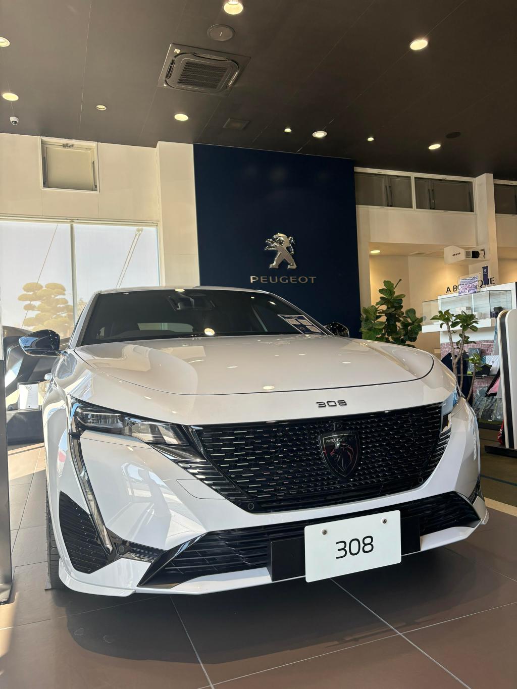 展示車　308GT B.HDI　のご紹介