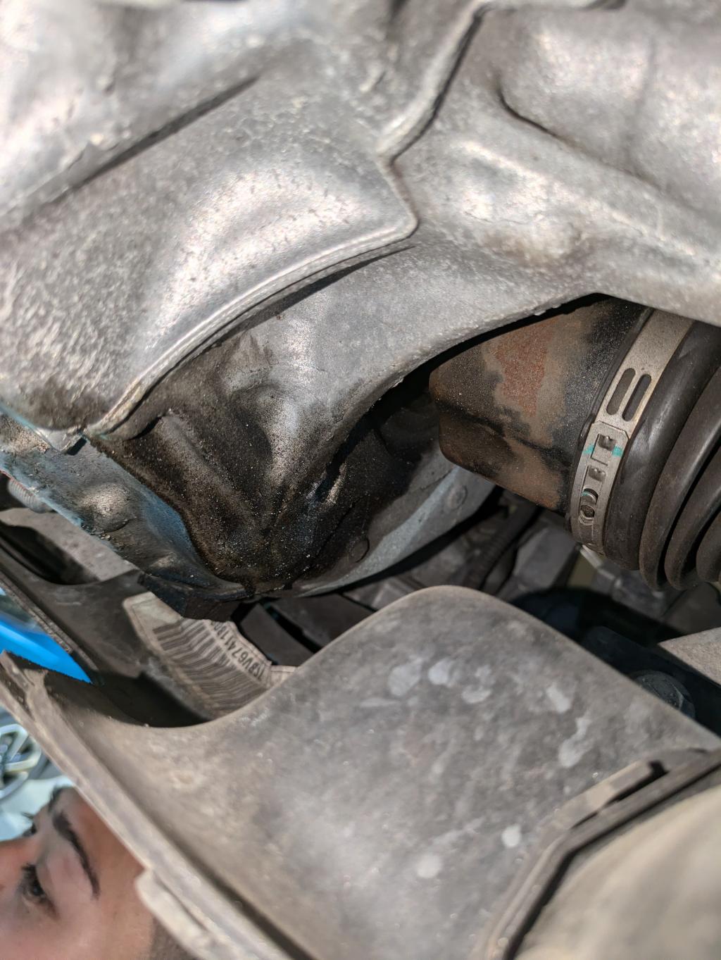 トランスミッションからのオイル漏れ