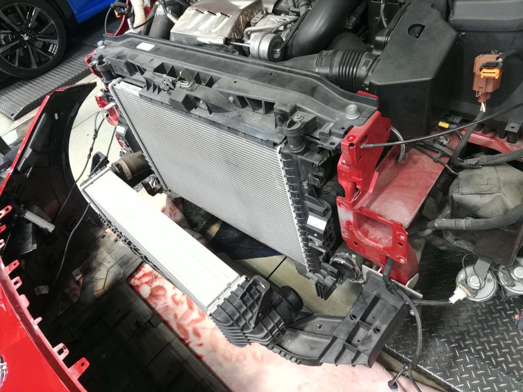 本格的に暑くなる前にエアコンの点検を！